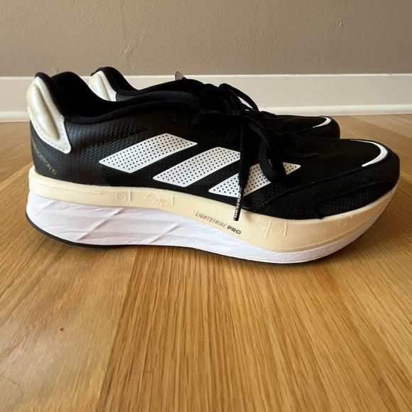 Adidas Adizero Boston 10 Running Shoe - Picture 3 of 6
